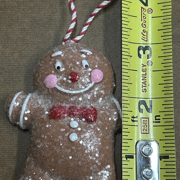 Department 56 Gingerbread Christmas Ornament One Perfect Man - Picture 14 of 16